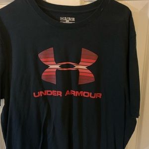 Under Armour T-Shirt Size XL Loose